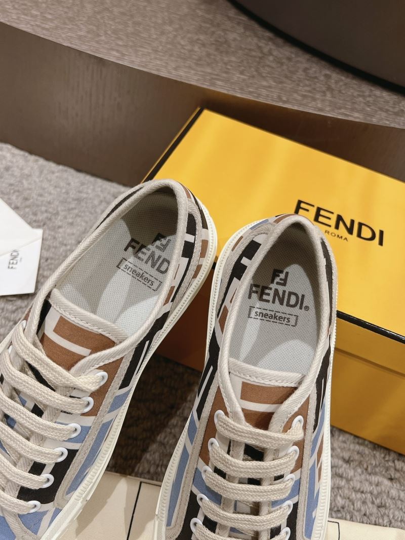 Fendi Low Shoes